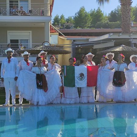 Golden Residence Family Resort Pefkochori Dış mekan fotoğraf
