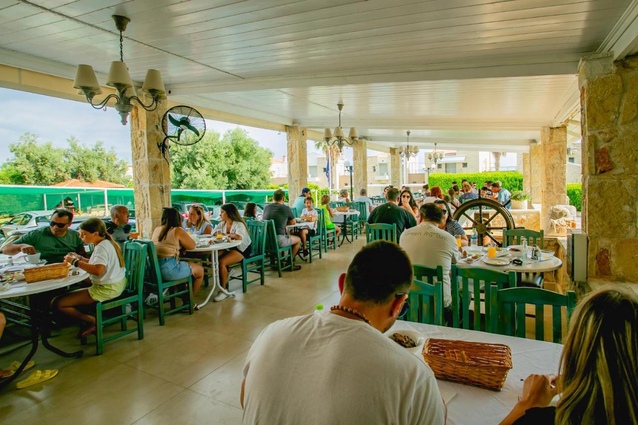 Golden Residence Family Resort Pefkochori Dış mekan fotoğraf