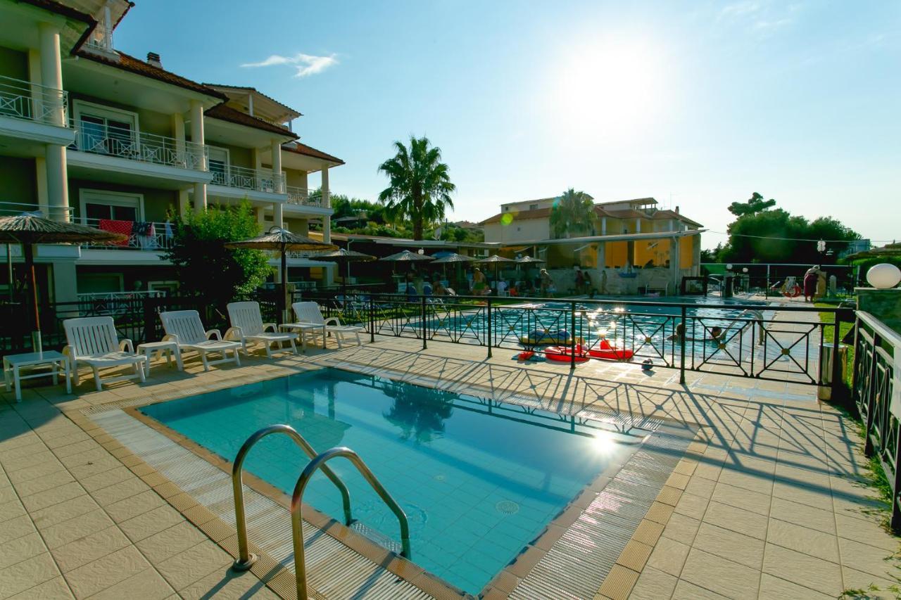 Golden Residence Family Resort Pefkochori Dış mekan fotoğraf