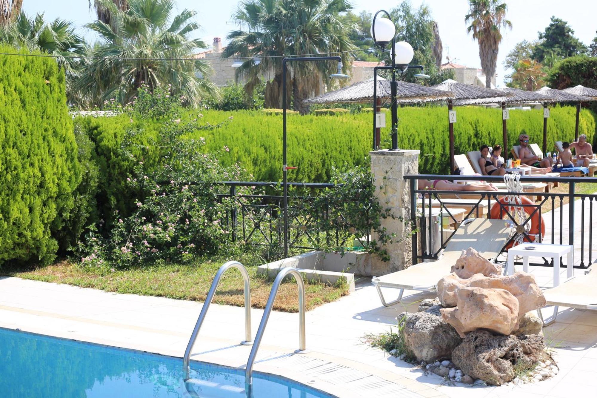 Golden Residence Family Resort Pefkochori Dış mekan fotoğraf