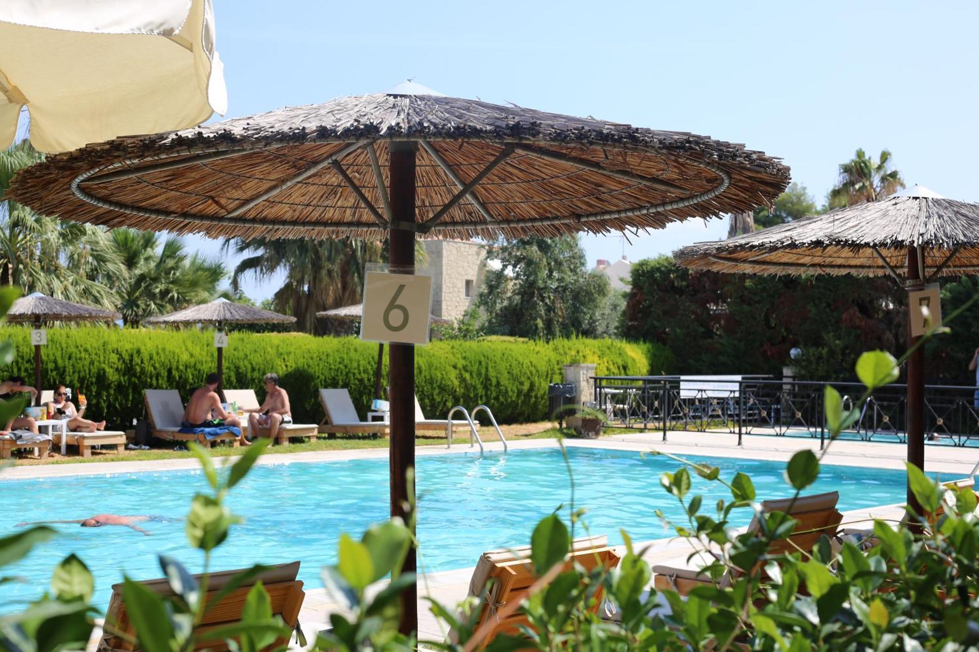 Golden Residence Family Resort Pefkochori Dış mekan fotoğraf